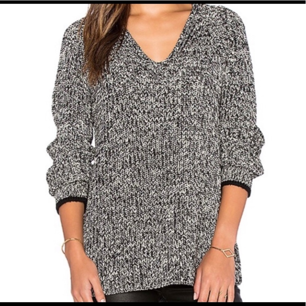 rag and bone chunky Black/white v-neck sweater Size Large